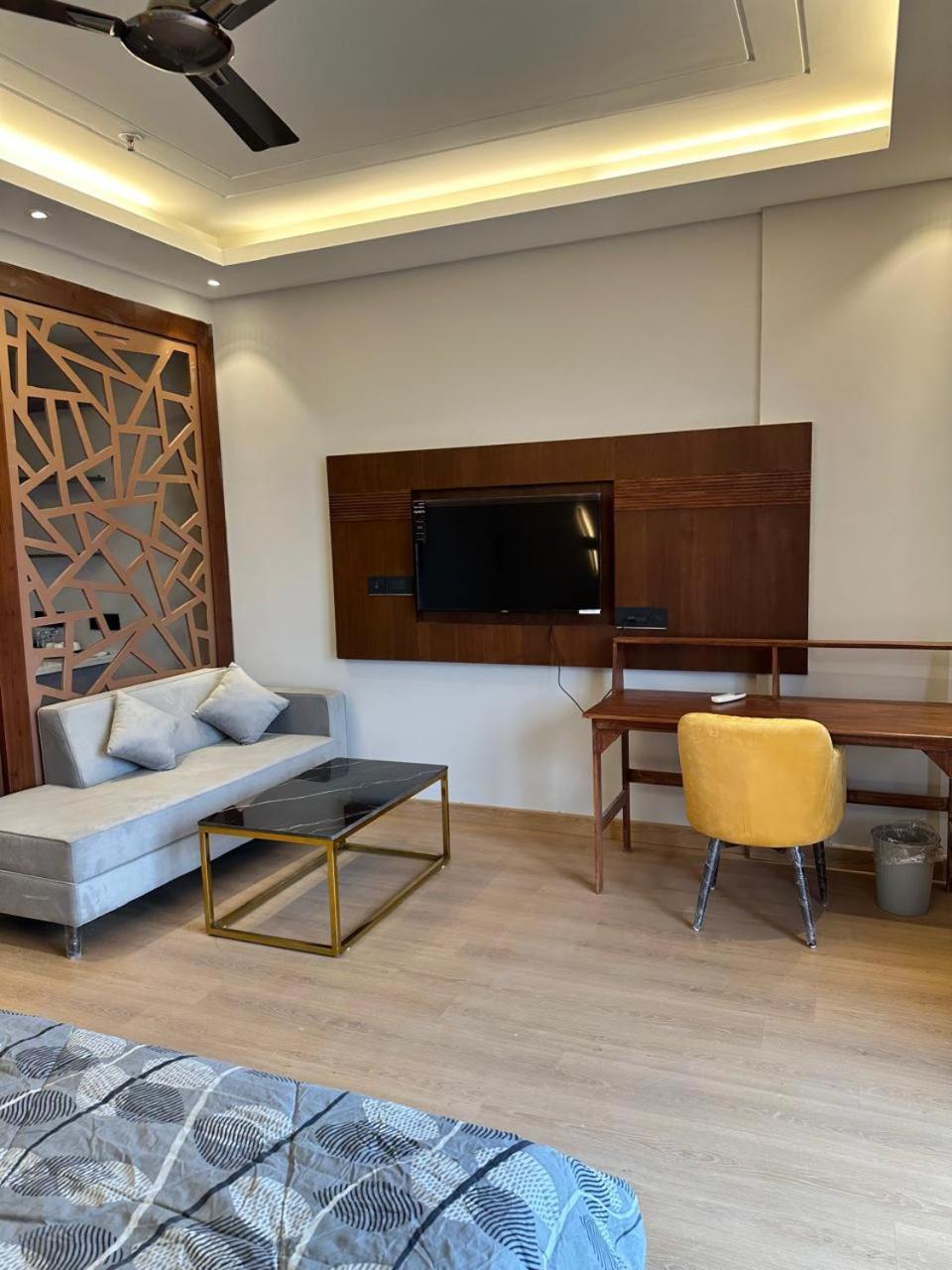 The Bliss Studio'S Ghaziabad Bilik gambar
